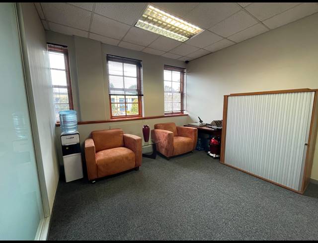 189M² OFFICE TO LET IN SANDTON CENTRAL